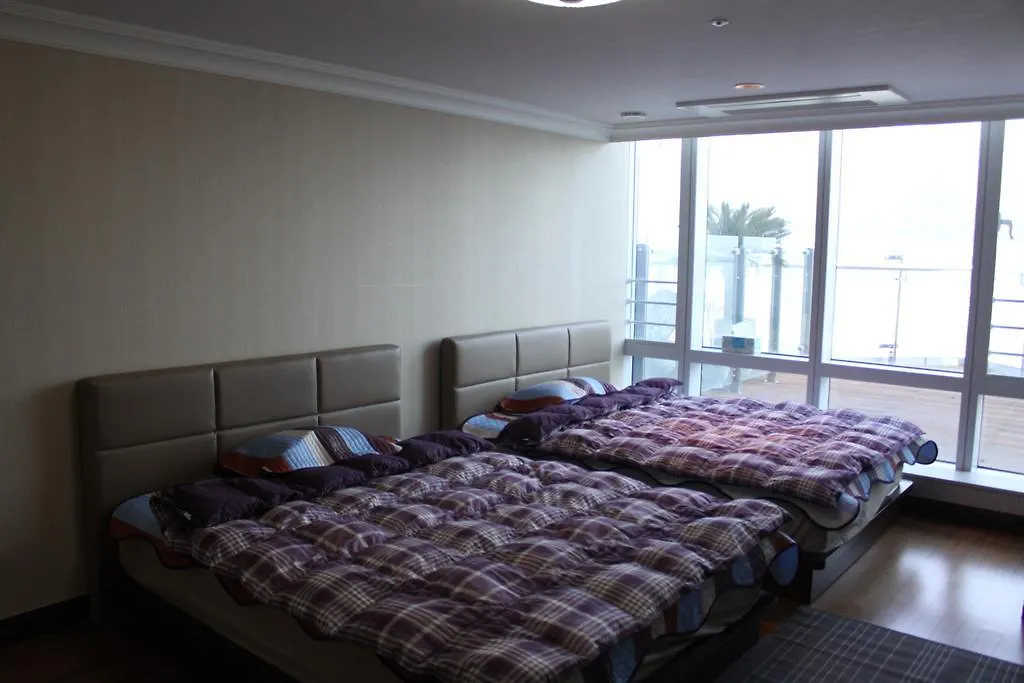 Austin Guesthouse Pusan Pensjonat
